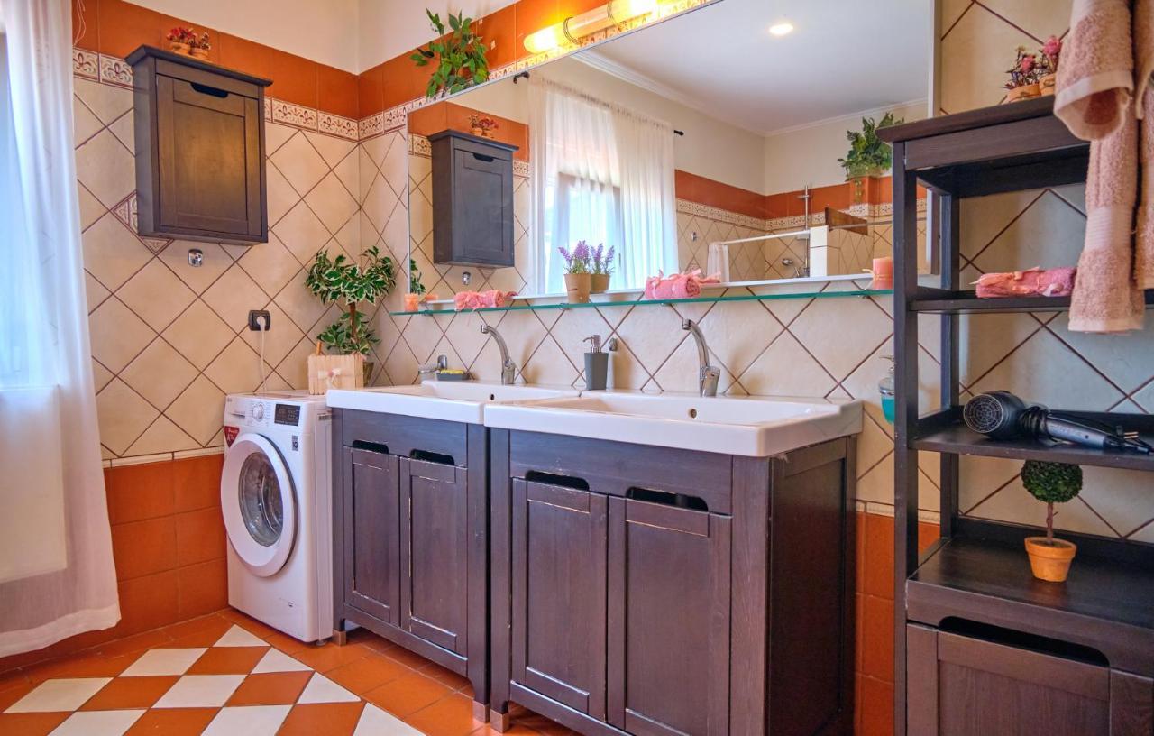 Noufris House Roda  Dış mekan fotoğraf